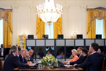 tagreuters.com2025binary_LYNXMPEL7H0VK-VIEWIMAGE