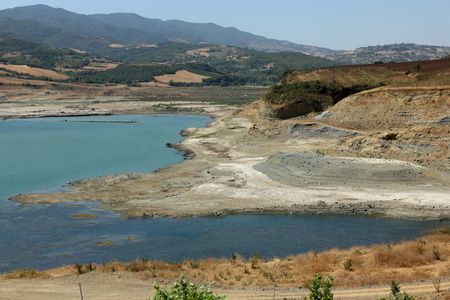 tagreuters.com2025binary_LYNXMPEL7I08M-VIEWIMAGE