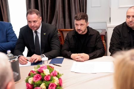 tagreuters.com2025binary_LYNXMPEL7J0VV-VIEWIMAGE