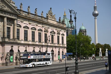 tagreuters.com2025binary_LYNXMPEL7K0D1-VIEWIMAGE