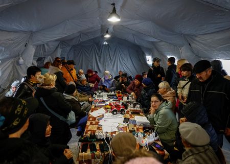 tagreuters.com2025binary_LYNXMPEL9K0MC-VIEWIMAGE