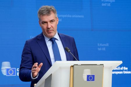 tagreuters.com2025binary_LYNXMPELA40K2-VIEWIMAGE