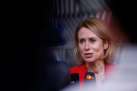 tagreuters.com2025binary_LYNXNPEL0Q0OF-VIEWIMAGE