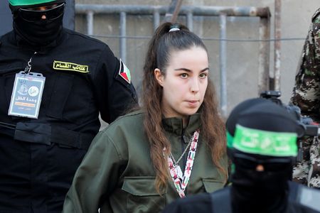 tagreuters.com2025binary_LYNXNPEL0T0IG-VIEWIMAGE