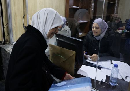 tagreuters.com2025binary_LYNXNPEL0U061-VIEWIMAGE