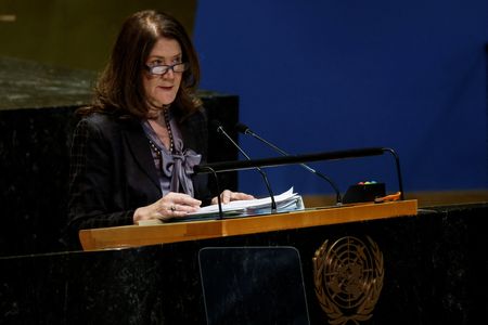 tagreuters.com2025binary_LYNXNPEL1N0LF-VIEWIMAGE