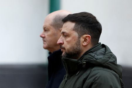 tagreuters.com2025binary_LYNXNPEL240MP-VIEWIMAGE