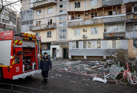 tagreuters.com2025binary_LYNXNPEL2M06N-VIEWIMAGE