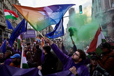 tagreuters.com2025binary_LYNXNPEL2O0W2-VIEWIMAGE