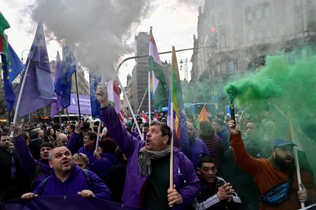 tagreuters.com2025binary_LYNXNPEL2O0W5-VIEWIMAGE