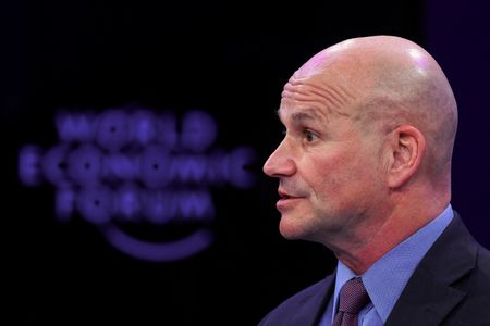 tagreuters.com2025binary_LYNXNPEL370SD-VIEWIMAGE