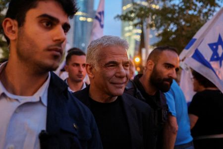 tagreuters.com2025binary_LYNXNPEL5404D-VIEWIMAGE