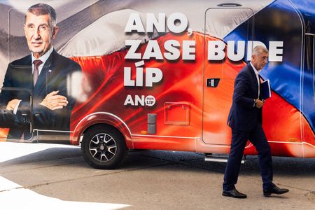 tagreuters.com2025binary_LYNXNPEL8E08Q-VIEWIMAGE