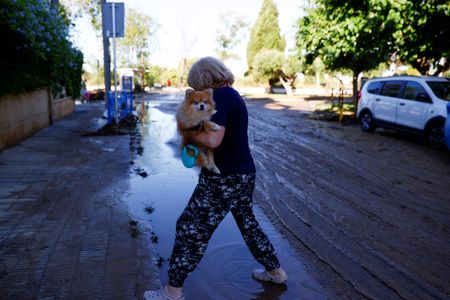 tagreuters.com2025binary_LYNXNPEL8H03W-VIEWIMAGE