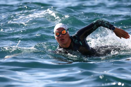 tagreuters.com2025binary_LYNXNPEL8J03B-VIEWIMAGE