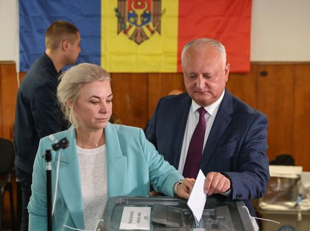 tagreuters.com2025binary_LYNXNPEL8R0AR-VIEWIMAGE