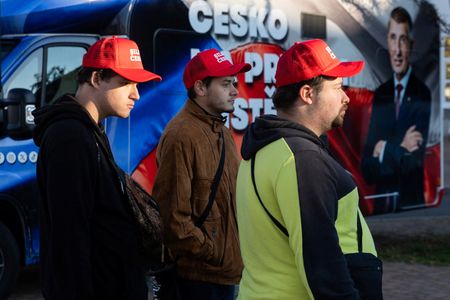 tagreuters.com2025binary_LYNXNPEL8T0UI-VIEWIMAGE