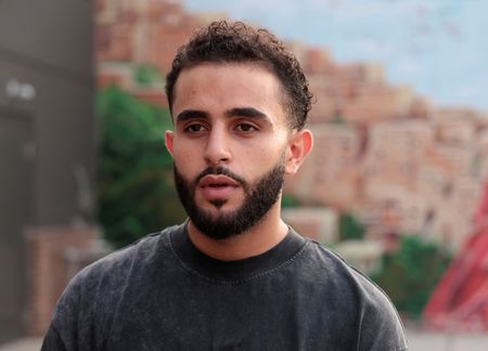 tagreuters.com2025binary_LYNXNPEL9A03T-VIEWIMAGE