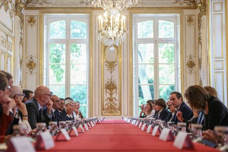 tagreuters.com2025binary_LYNXNPEL9C0RU-VIEWIMAGE