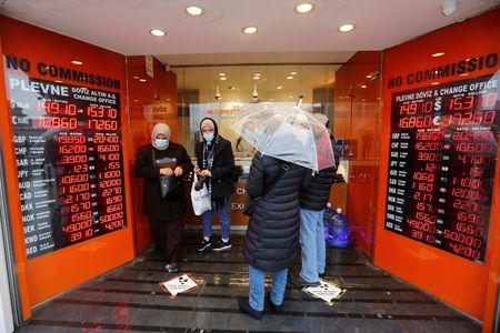 tagreuters.com2021binary_LYNXMPEHBF0P4-VIEWIMAGE