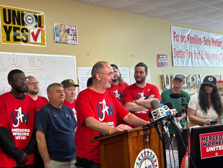 tagreuters.com2024binary_LYNXMPEK4H00F-VIEWIMAGE