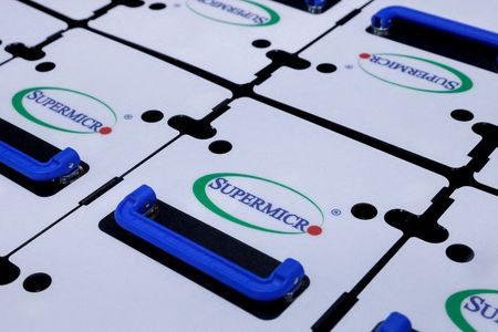 tagreuters.com2024binary_LYNXMPEKA40UO-VIEWIMAGE