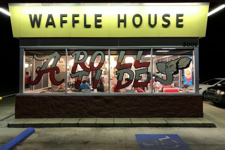 tagreuters.com2025binary_LYNXMPEL130TI-VIEWIMAGE