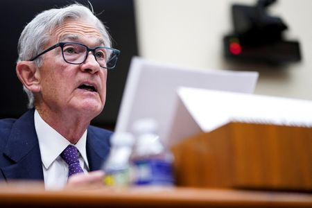 tagreuters.com2025binary_LYNXMPEL1B0PP-VIEWIMAGE