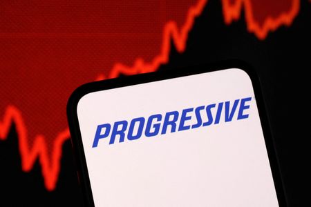 tagreuters.com2025binary_LYNXMPEL3F0LX-VIEWIMAGE