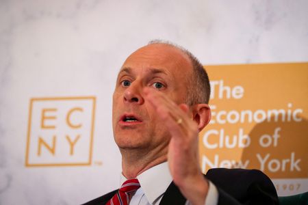 tagreuters.com2025binary_LYNXMPEL3J073-VIEWIMAGE