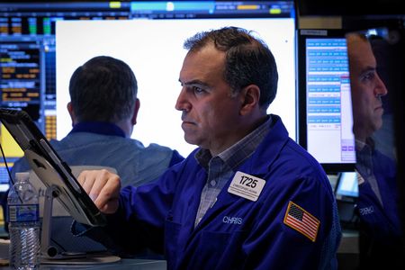 tagreuters.com2025binary_LYNXMPEL3S0UA-VIEWIMAGE