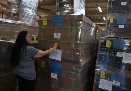 tagreuters.com2025binary_LYNXMPEL5H0HD-VIEWIMAGE