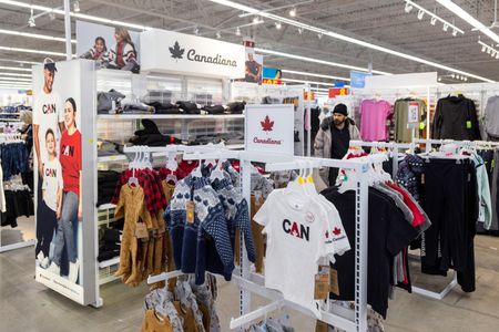 tagreuters.com2025binary_LYNXMPEL6E0IT-VIEWIMAGE