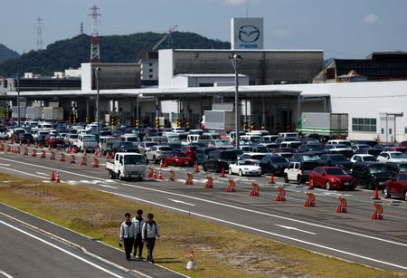 tagreuters.com2025binary_LYNXMPEL6G0ER-VIEWIMAGE