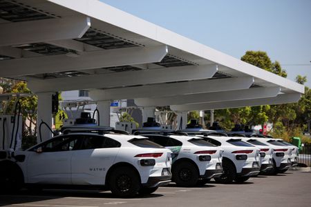 tagreuters.com2025binary_LYNXMPEL6R10T-VIEWIMAGE