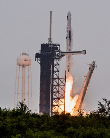 tagreuters.com2025binary_LYNXMPEL7E03I-VIEWIMAGE