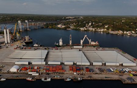 tagreuters.com2025binary_LYNXMPEL9L0FJ-VIEWIMAGE