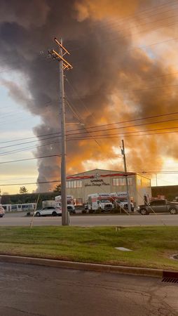 tagreuters.com2025binary_LYNXMPELA405W-VIEWIMAGE