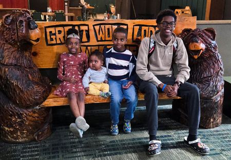 tagreuters.com2025binary_LYNXMPELA40MD-VIEWIMAGE