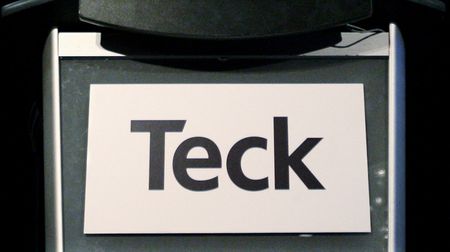 tagreuters.com2025binary_LYNXNPEL1J0CP-VIEWIMAGE