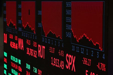 tagreuters.com2025binary_LYNXNPEL330XO-VIEWIMAGE