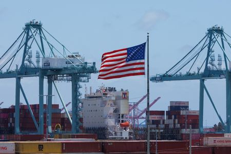 tagreuters.com2025binary_LYNXNPEL4Q0H6-VIEWIMAGE