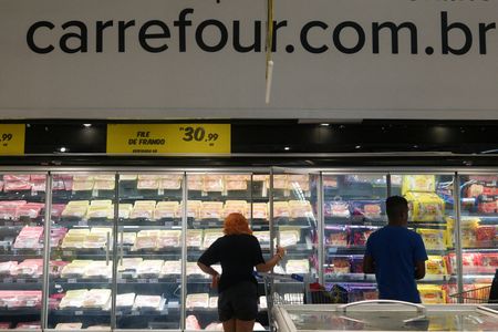 tagreuters.com2025binary_LYNXNPEL4S0JU-VIEWIMAGE