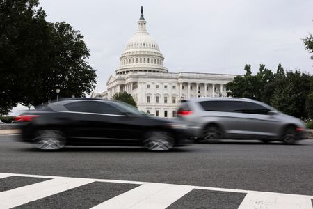 tagreuters.com2025binary_LYNXNPEL8H13H-VIEWIMAGE