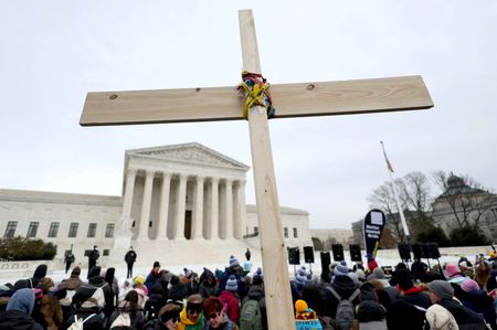 tagreuters.com2022binary_LYNXMPEI5R0F4-VIEWIMAGE