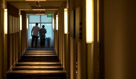 tagreuters.com2022binary_LYNXMPEI8R12E-VIEWIMAGE