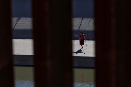 tagreuters.com2022binary_LYNXMPEIBR0GC-VIEWIMAGE