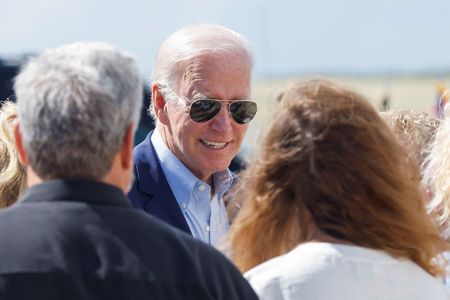 tagreuters.com2023binary_LYNXMPEJ0300Y-VIEWIMAGE