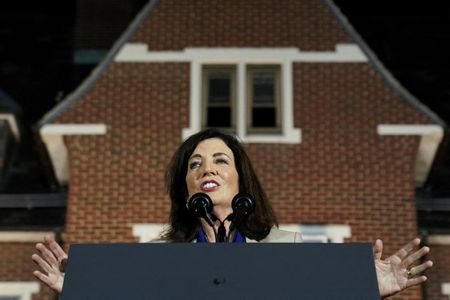 tagreuters.com2023binary_LYNXMPEJ090RR-VIEWIMAGE