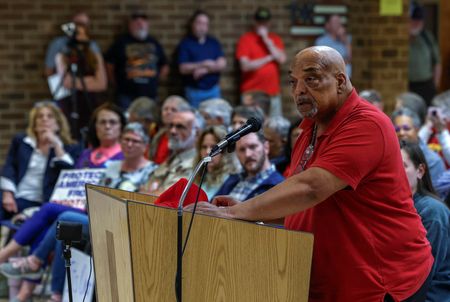 tagreuters.com2024binary_LYNXMPEK490C4-VIEWIMAGE